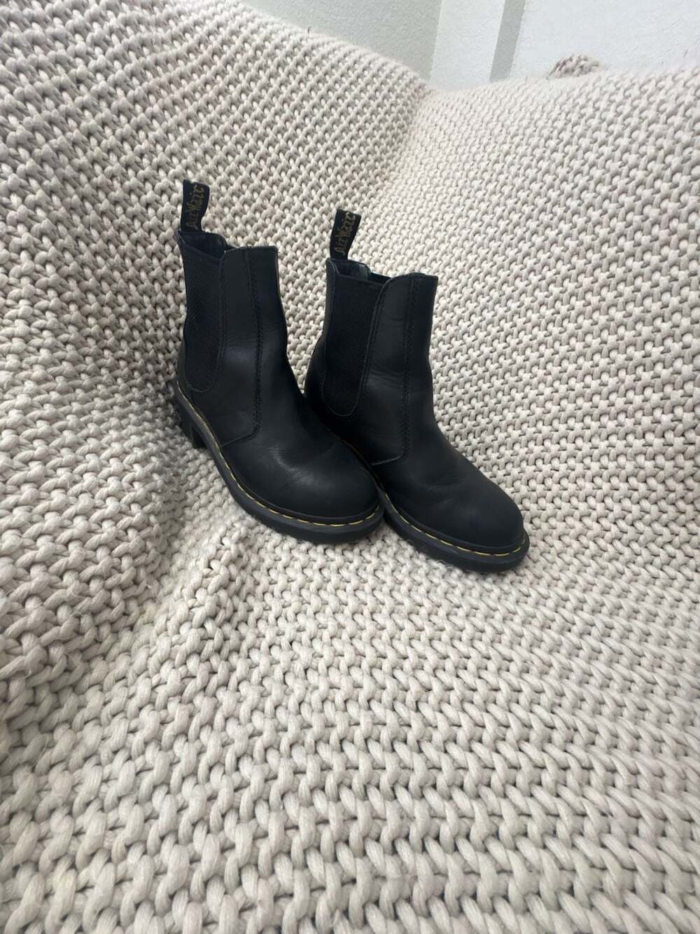 Dr. Martens Cadence Women's Leather Heeled Chelsea Boots in Black